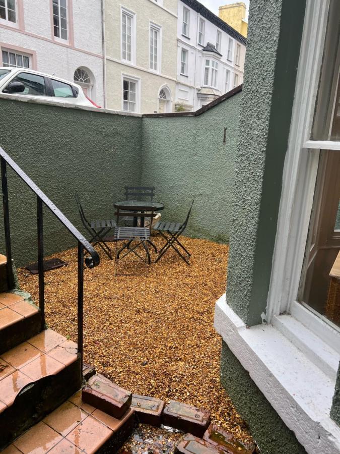 Tegfan -The Anglesey Townhouse Hotel Caernarfon Ngoại thất bức ảnh